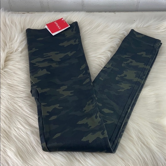 Spanx NWT High Waisted Look At Me Camo Leggings - Picture 7 of 14